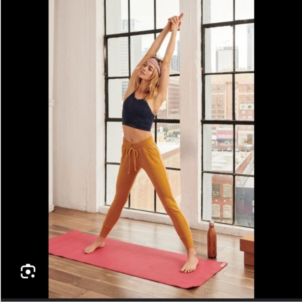 Free people gold  Sweatpants skinny joggers